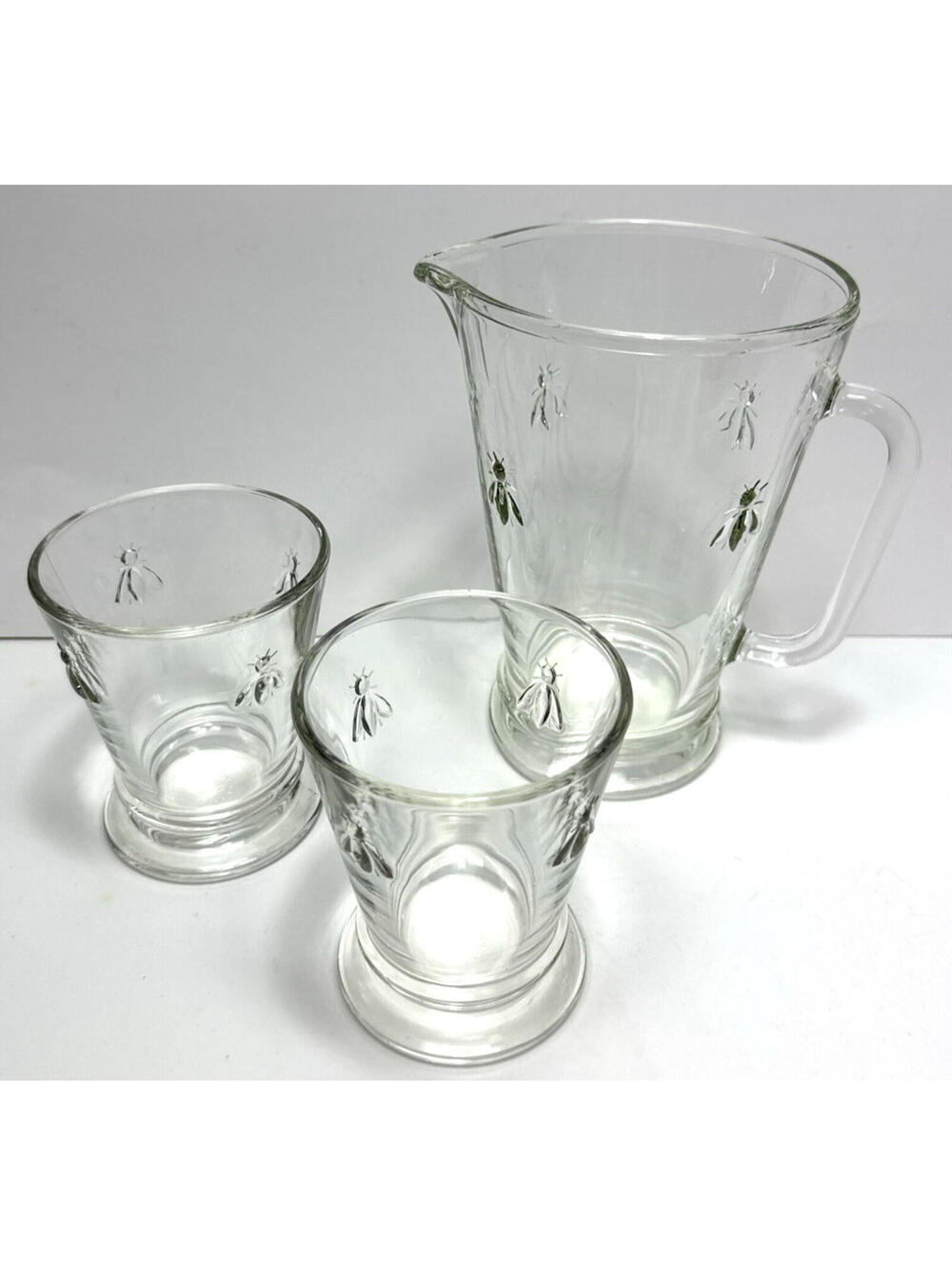 La Rochere Bee Pitcher & 2 Glasses 6oz Tumbler Glass Paris Museum France Set
